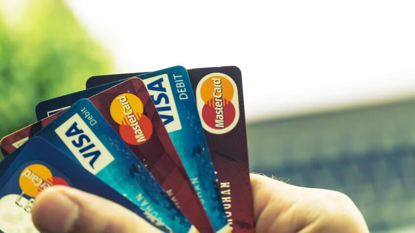 Can a New Credit Card Help to Build a Good Credit Score?