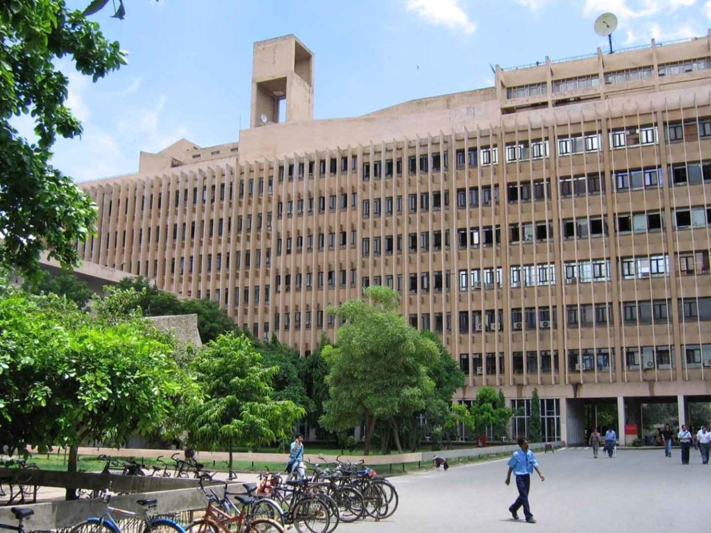 5,600 Vacancies for Faculty in Central Universities: HRD