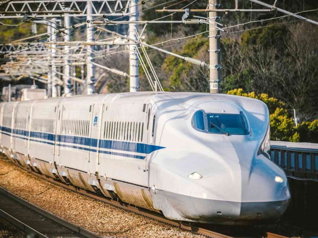 Centre Looks to Buy 18 Bullet Trains for ₹7,000 cr