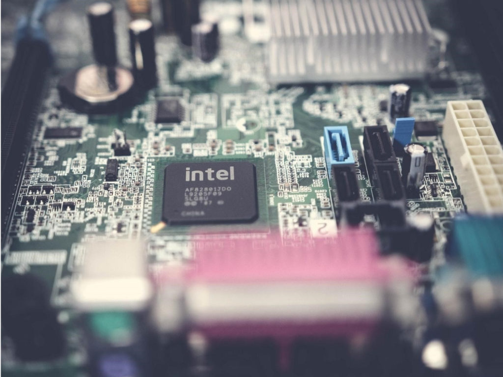 Israel to Offer 1 bn USD Grant to Intel for Expansion in the Country