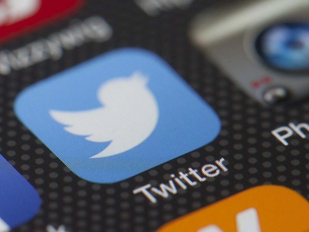 Twitter to ban political ads on its platform