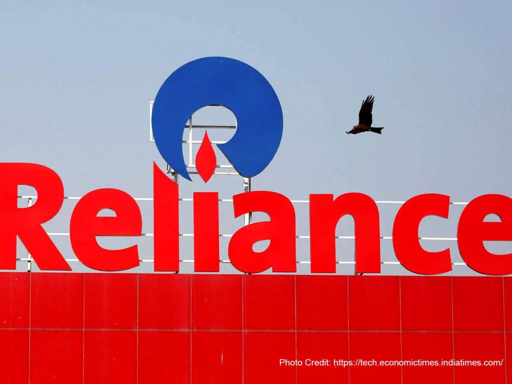Reliance to set small stores in cities to ease delivery