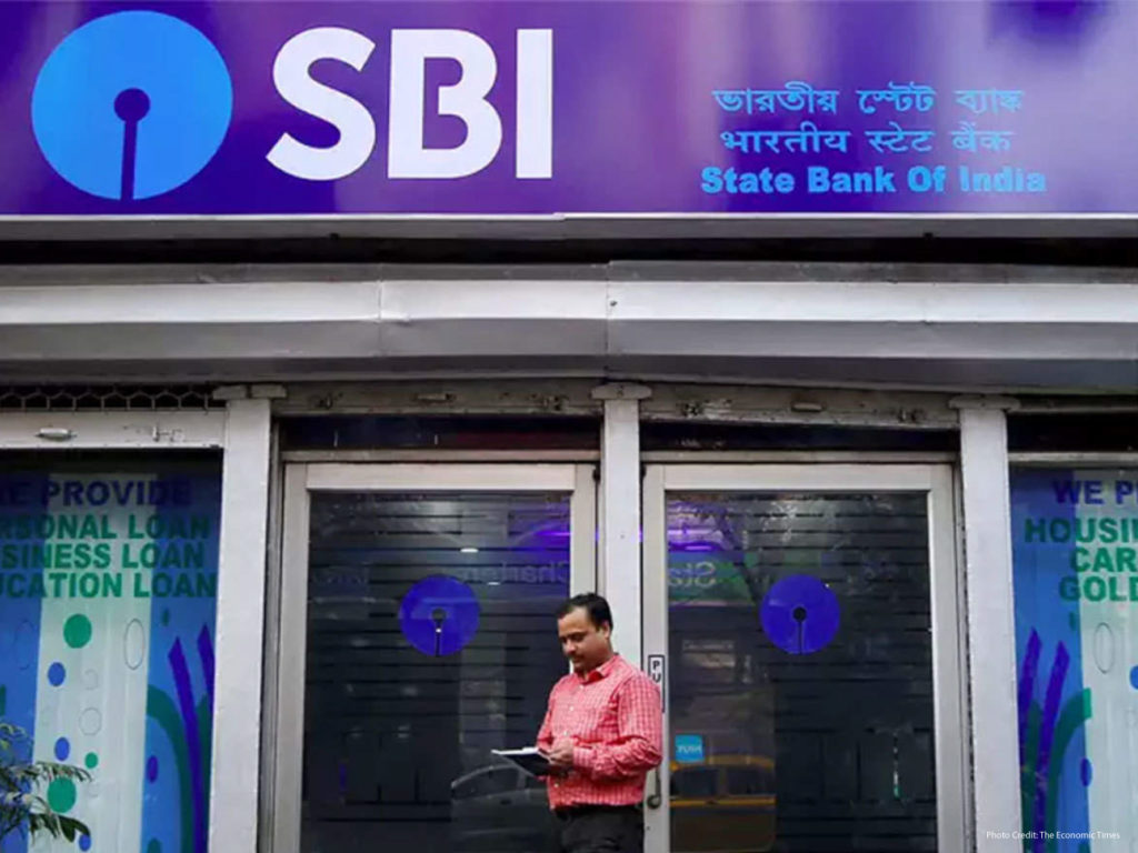 SBI share price declined by 7%