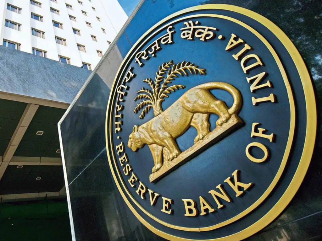 RBI announced four-tiered regulatory framework for urban cooperative banks
