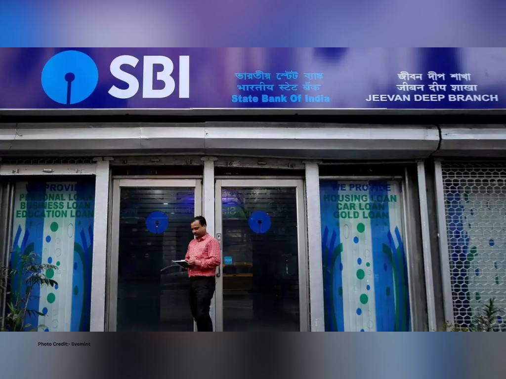 SBI raises ₹10,000cr via infrastructure bonds at 7.49%